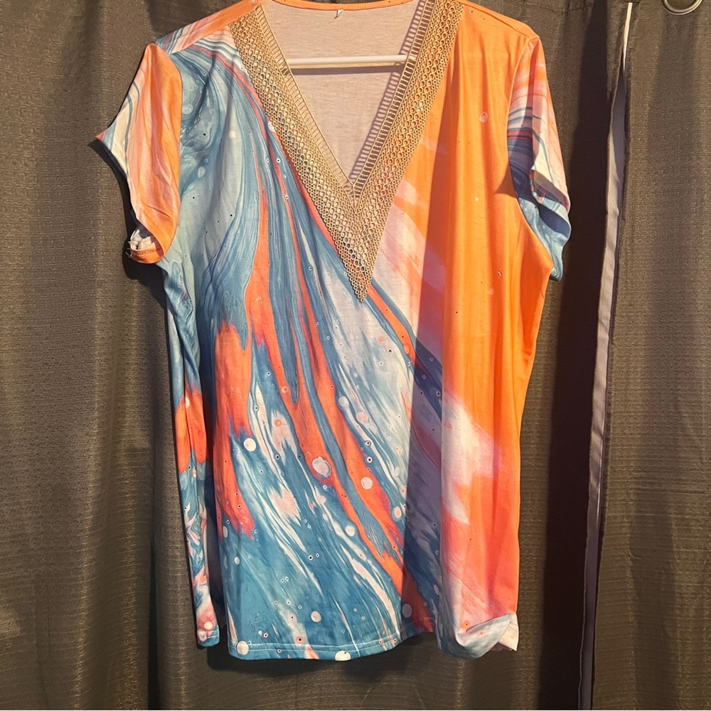 Cotton V-neck T-shirt